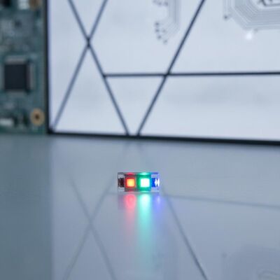 1.8x0.6x1.1mm RGB LED Offering Wavelength Coverage 620625nm Designed for Commercial Lighting and Digital Signage Systems